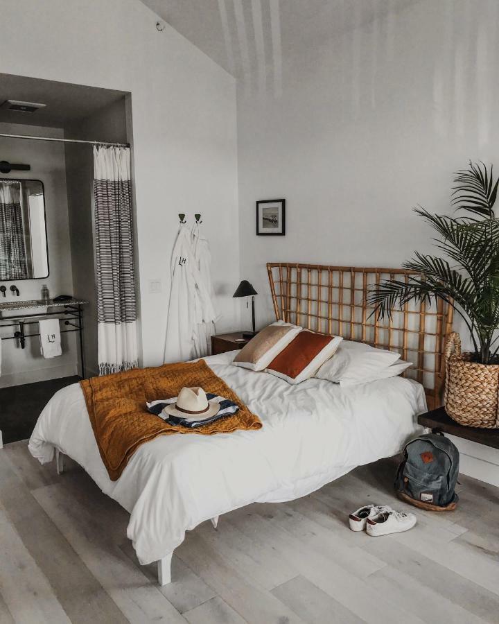 Lokal Hotel Cape May Extérieur photo