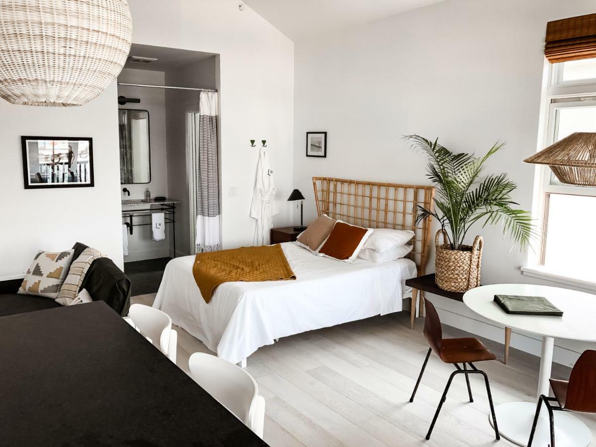 Lokal Hotel Cape May Extérieur photo
